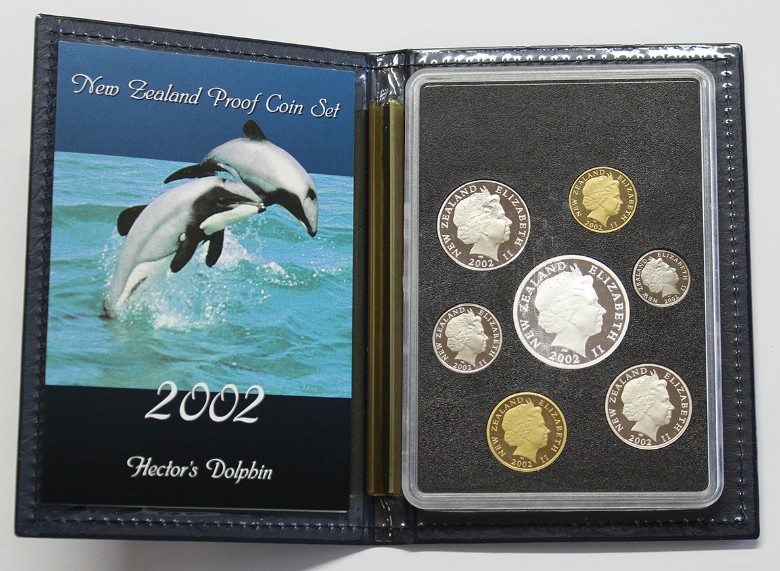 2002 Proof Set with $5 Hector's Dolphin .999 Silver Coin