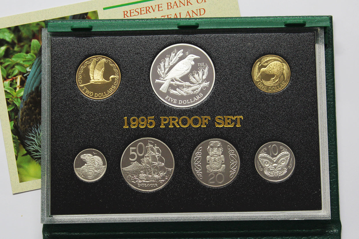 1995 Proof Set $5 Tui .925 Silver Coin
